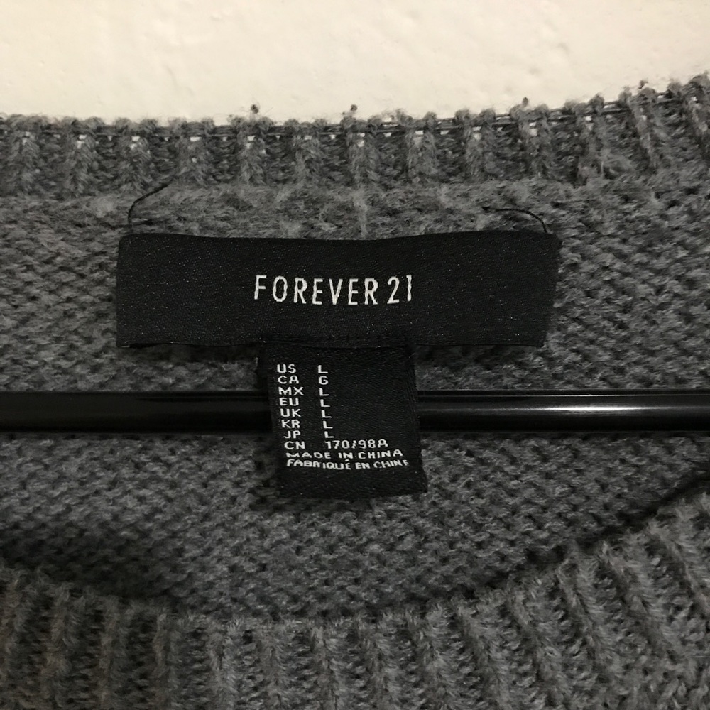 grey cropped sweater - Picture 6 of 6